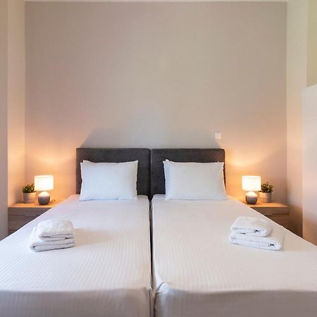 אתונה Acropolis View 2Bd Apt Next To Museum & Metro מראה חיצוני תמונה