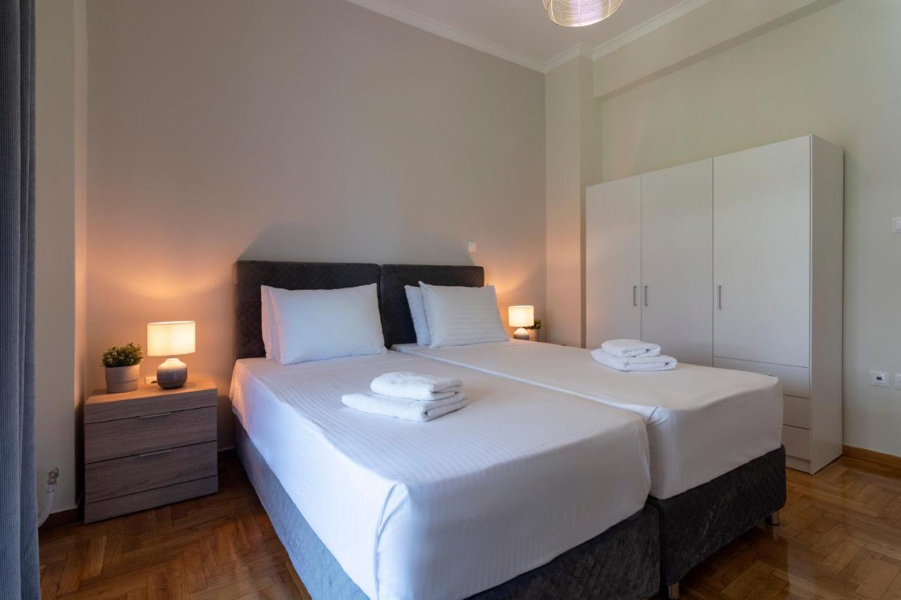 אתונה Acropolis View 2Bd Apt Next To Museum & Metro מראה חיצוני תמונה