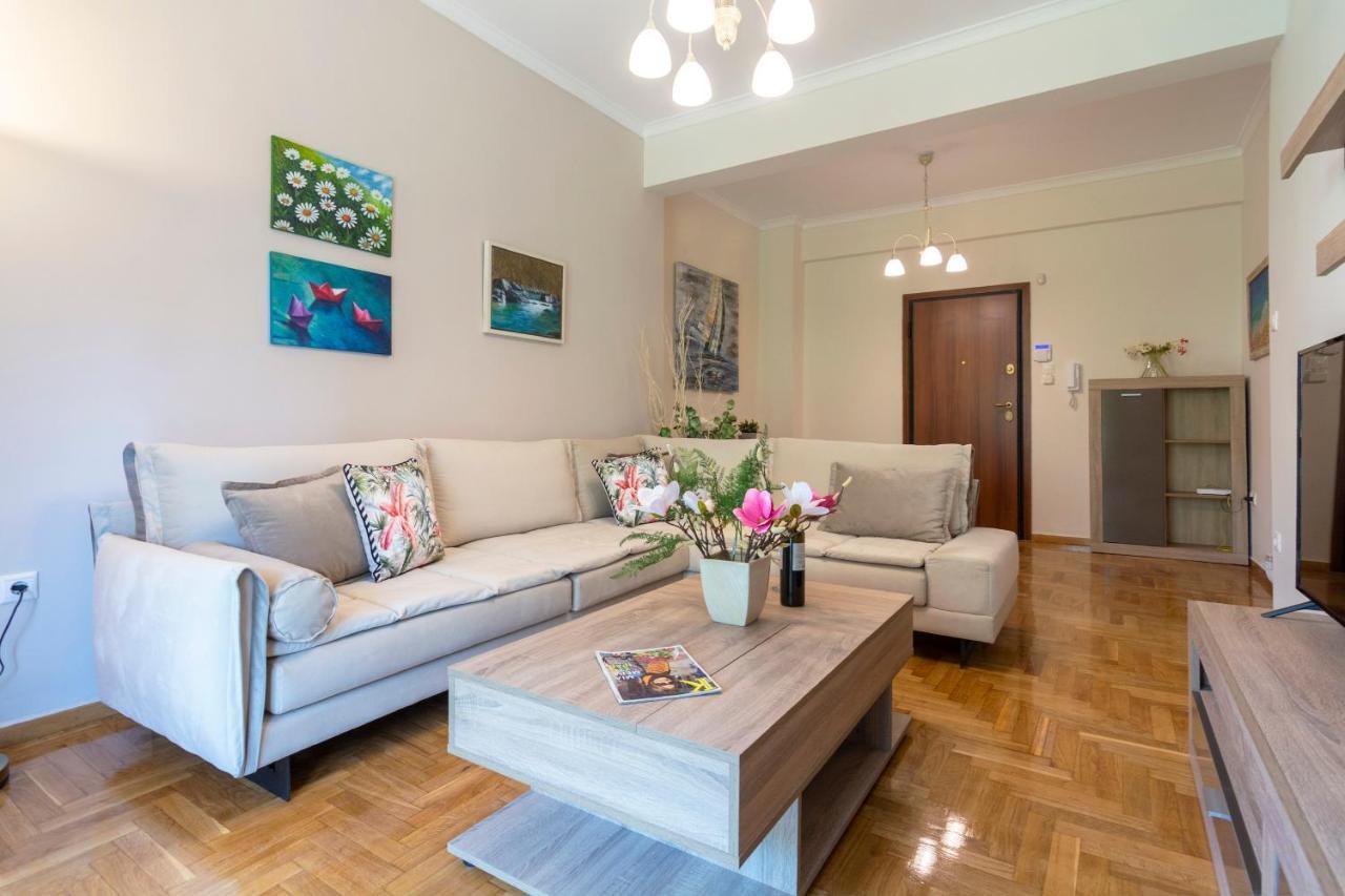 אתונה Acropolis View 2Bd Apt Next To Museum & Metro מראה חיצוני תמונה