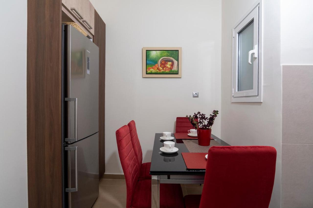אתונה Acropolis View 2Bd Apt Next To Museum & Metro מראה חיצוני תמונה
