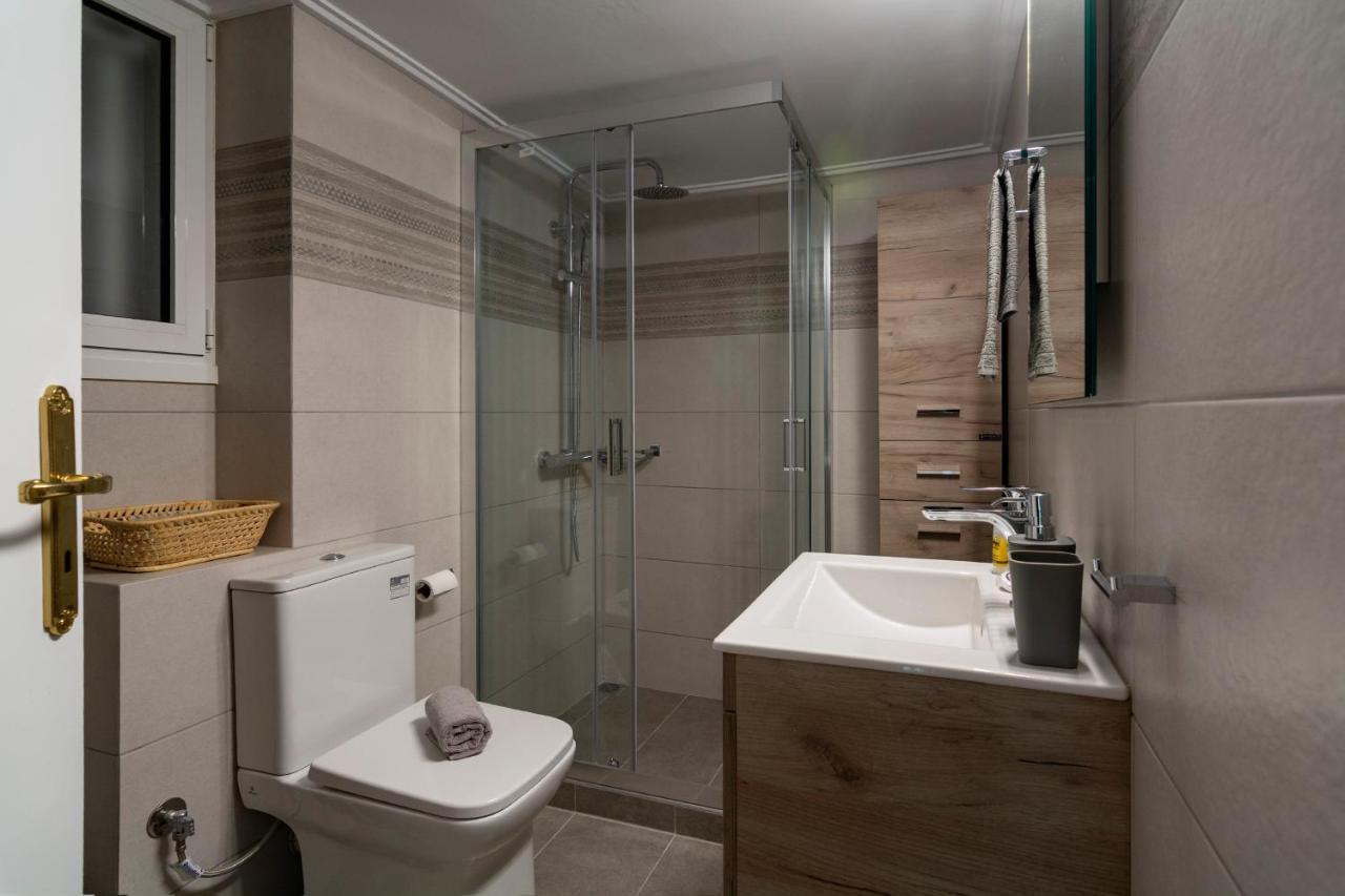 אתונה Acropolis View 2Bd Apt Next To Museum & Metro מראה חיצוני תמונה